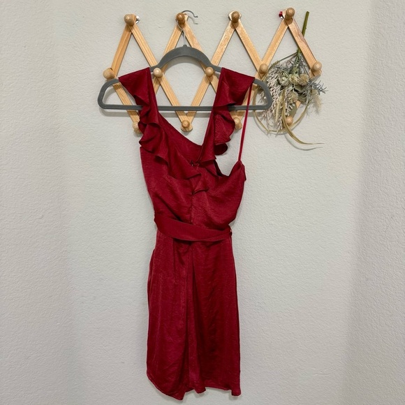 NWT! Fletch by Jojo Fletcher Maroon Ruffle Lola Mini Dress Size S - Picture 6 of 11